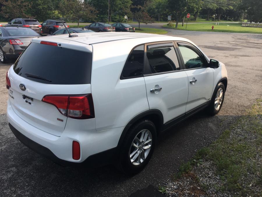 Used Kia Sorento AWD 4dr I4 LX 2014 | Rockland Motor Company. Rockland, Maine Used Kia Sorento AWD 4dr I4 LX 2014 | Rockland Motor Company. Rockland, Maine