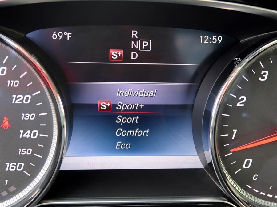 Used Mercedes-benz E-class E 300 2017 | Auto Expo Ent Inc.. Great Neck, New York Used Mercedes-benz E-class E 300 2017 | Auto Expo Ent Inc.. Great Neck, New York