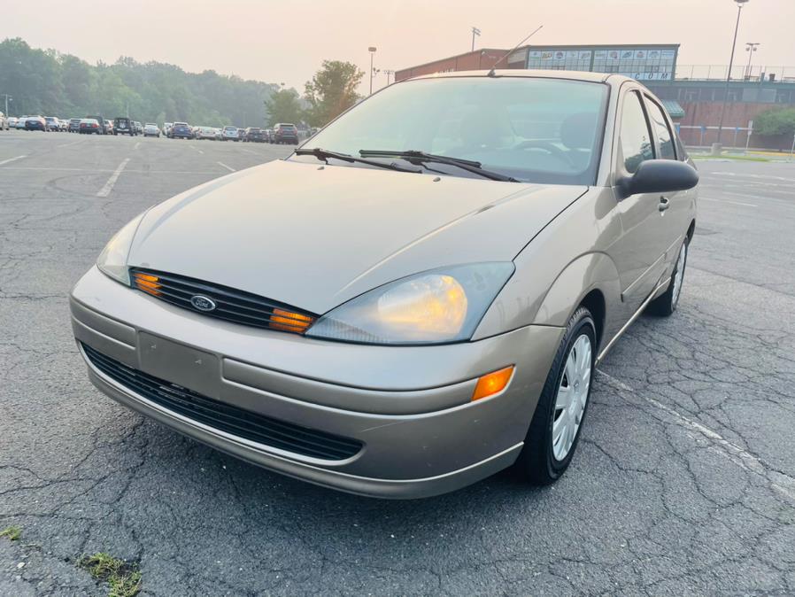 Used Ford Focus 4dr Sdn SE 2004 | Supreme Automotive. New Britain, Connecticut Used Ford Focus 4dr Sdn SE 2004 | Supreme Automotive. New Britain, Connecticut