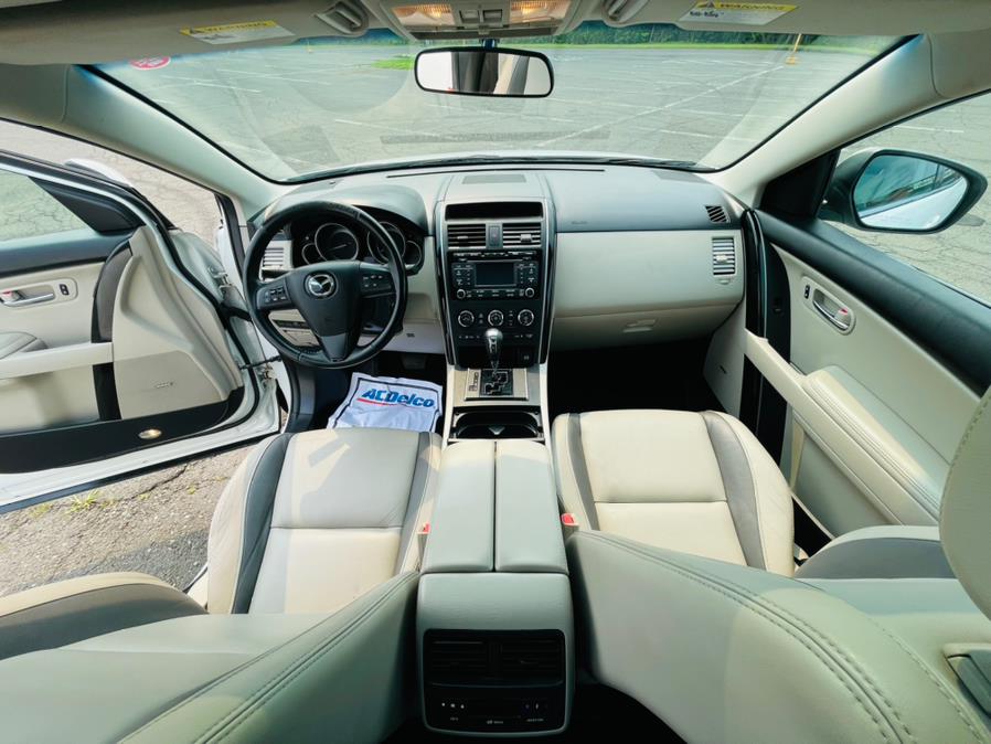 2011 Mazda CX-9 AWD 4dr Touring, available for sale in New Britain, Connecticut | Supreme Automotive. New Britain, Connecticut 2011 Mazda CX-9 AWD 4dr Touring, available for sale in New Britain, Connecticut | Supreme Automotive. New Britain, Connecticut