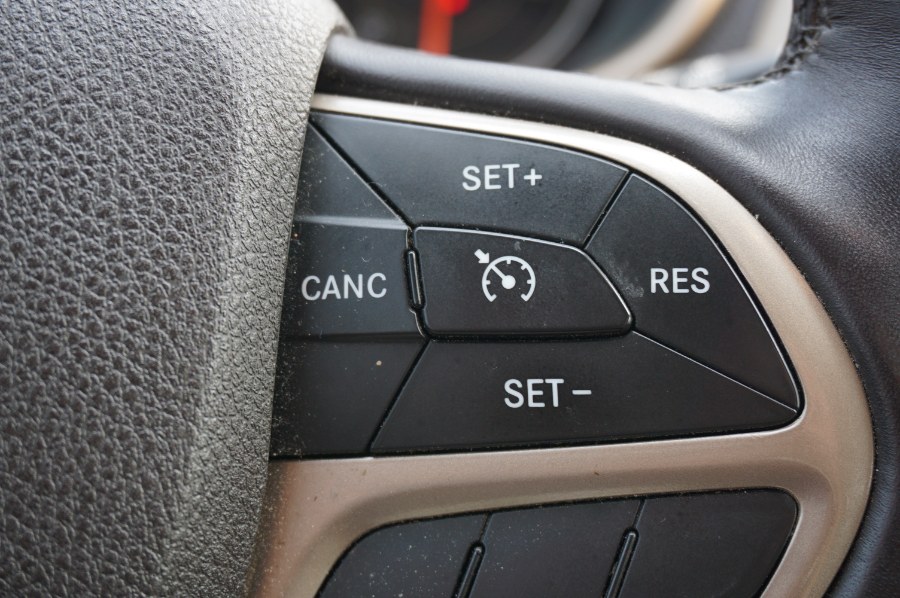 2016 Jeep Cherokee 4WD 4dr Trailhawk, available for sale in Hancock, Maine | Fairway Auto Sales. Hancock, Maine 2016 Jeep Cherokee 4WD 4dr Trailhawk, available for sale in Hancock, Maine | Fairway Auto Sales. Hancock, Maine