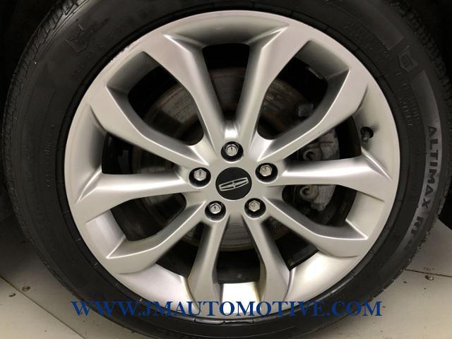 2015 Lincoln Mkc AWD 4dr, available for sale in Naugatuck, Connecticut | J&M Automotive Sls&Svc LLC. Naugatuck, Connecticut 2015 Lincoln Mkc AWD 4dr, available for sale in Naugatuck, Connecticut | J&M Automotive Sls&Svc LLC. Naugatuck, Connecticut