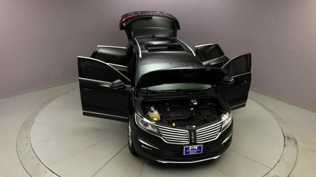 2015 Lincoln Mkc AWD 4dr, available for sale in Naugatuck, Connecticut | J&M Automotive Sls&Svc LLC. Naugatuck, Connecticut 2015 Lincoln Mkc AWD 4dr, available for sale in Naugatuck, Connecticut | J&M Automotive Sls&Svc LLC. Naugatuck, Connecticut