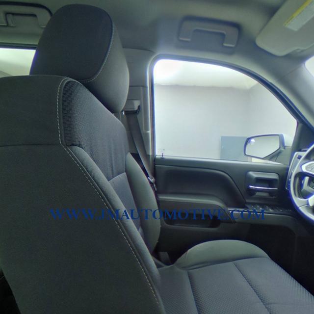 2015 Chevrolet Silverado 1500 4WD Crew Cab 143.5 LT w/2LT, available for sale in Naugatuck, Connecticut | J&M Automotive Sls&Svc LLC. Naugatuck, Connecticut 2015 Chevrolet Silverado 1500 4WD Crew Cab 143.5 LT w/2LT, available for sale in Naugatuck, Connecticut | J&M Automotive Sls&Svc LLC. Naugatuck, Connecticut