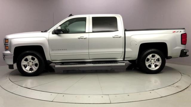 2015 Chevrolet Silverado 1500 4WD Crew Cab 143.5 LT w/2LT, available for sale in Naugatuck, Connecticut | J&M Automotive Sls&Svc LLC. Naugatuck, Connecticut 2015 Chevrolet Silverado 1500 4WD Crew Cab 143.5 LT w/2LT, available for sale in Naugatuck, Connecticut | J&M Automotive Sls&Svc LLC. Naugatuck, Connecticut