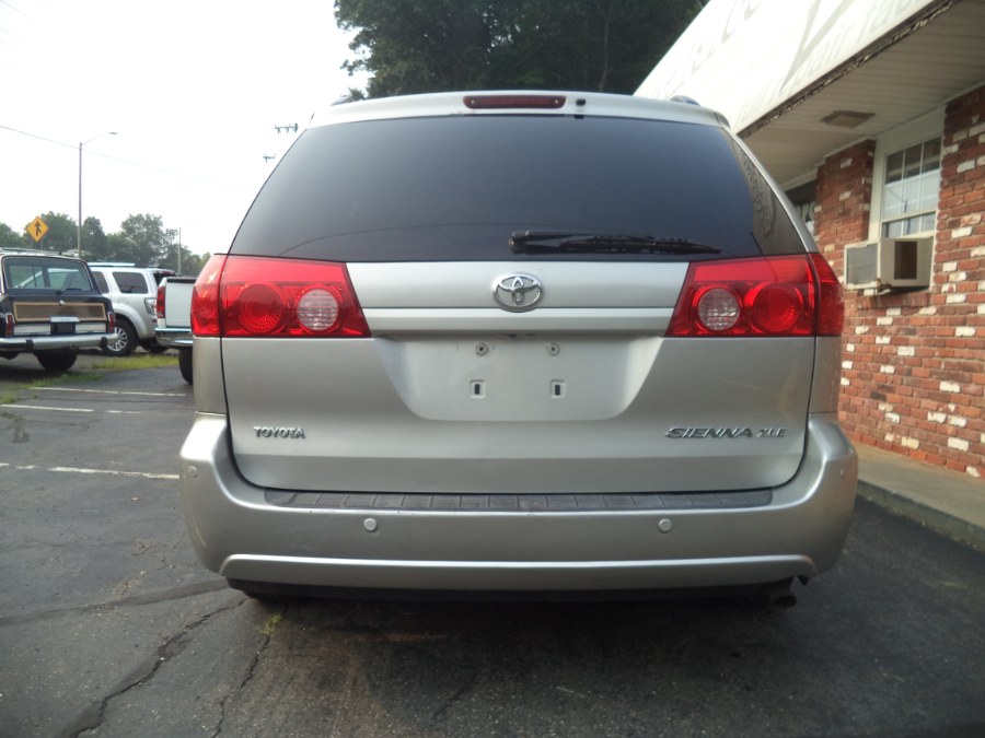 Used Toyota Sienna XLE 2008 | Riverside Motorcars, LLC. Naugatuck, Connecticut Used Toyota Sienna XLE 2008 | Riverside Motorcars, LLC. Naugatuck, Connecticut