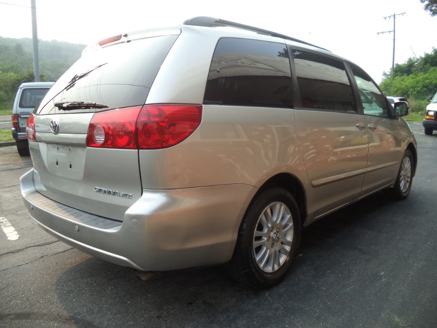 Used Toyota Sienna XLE 2008 | Riverside Motorcars, LLC. Naugatuck, Connecticut Used Toyota Sienna XLE 2008 | Riverside Motorcars, LLC. Naugatuck, Connecticut