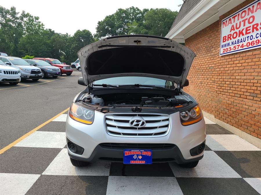 Used Hyundai Santa Fe FWD 4dr Auto GLS 2011 | National Auto Brokers, Inc.. Waterbury, Connecticut Used Hyundai Santa Fe FWD 4dr Auto GLS 2011 | National Auto Brokers, Inc.. Waterbury, Connecticut