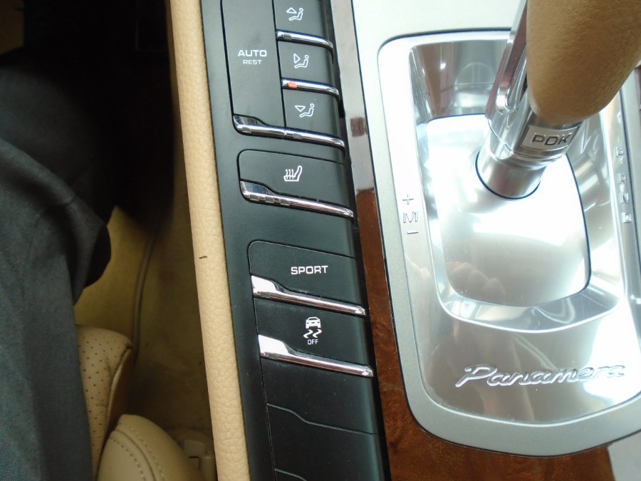 2011 Porsche Panamera 4 AWD, available for sale in Waterbury, Connecticut | Jim Juliani Motors. Waterbury, Connecticut 2011 Porsche Panamera 4 AWD, available for sale in Waterbury, Connecticut | Jim Juliani Motors. Waterbury, Connecticut