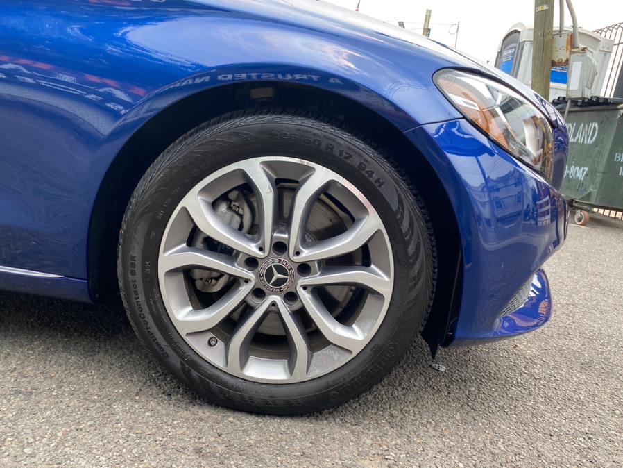 Used Mercedes-Benz C-Class C 300 Sedan 2018 | Sunrise Autoland. Jamaica, New York Used Mercedes-Benz C-Class C 300 Sedan 2018 | Sunrise Autoland. Jamaica, New York