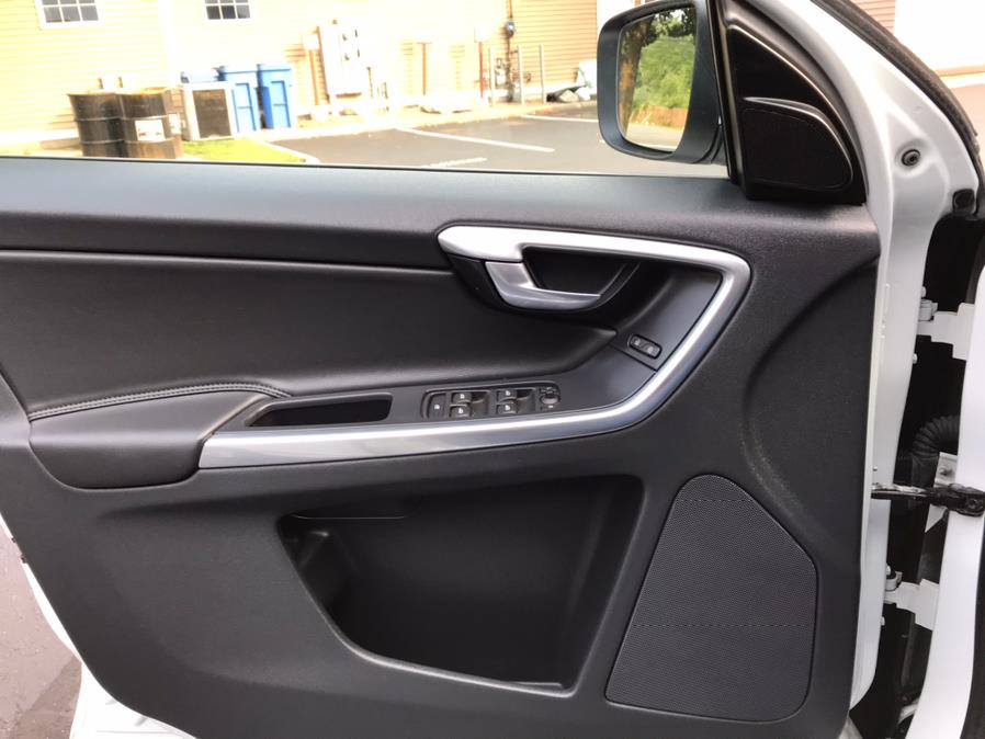 Used Volvo XC60 AWD 4dr T5 Premier 2016 | Good Guys Auto House. Southington, Connecticut Used Volvo XC60 AWD 4dr T5 Premier 2016 | Good Guys Auto House. Southington, Connecticut