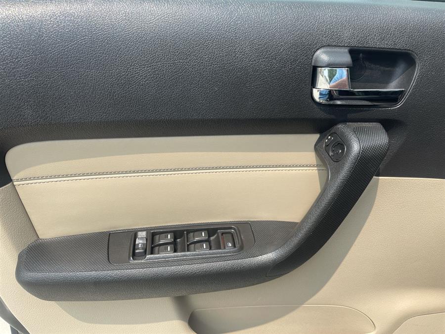 2006 HUMMER H3 4dr 4WD SUV, available for sale in Elida, Ohio | Josh's All Under Ten LLC. Elida, Ohio 2006 HUMMER H3 4dr 4WD SUV, available for sale in Elida, Ohio | Josh's All Under Ten LLC. Elida, Ohio
