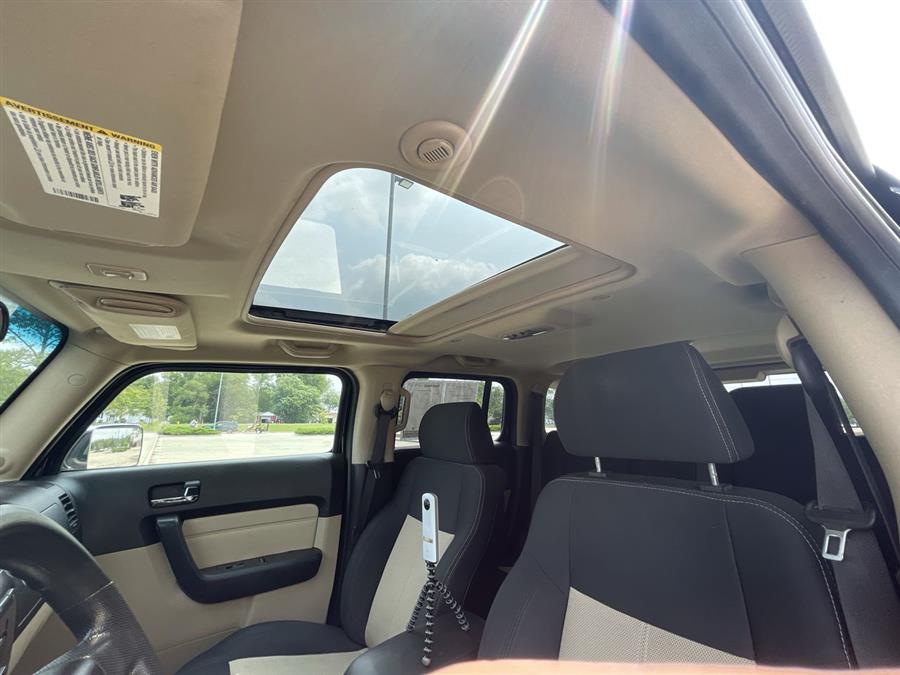 2006 HUMMER H3 4dr 4WD SUV, available for sale in Elida, Ohio | Josh's All Under Ten LLC. Elida, Ohio 2006 HUMMER H3 4dr 4WD SUV, available for sale in Elida, Ohio | Josh's All Under Ten LLC. Elida, Ohio