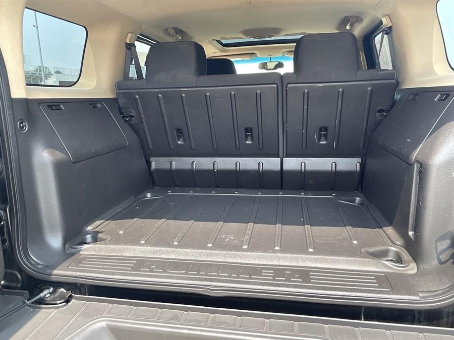 2006 HUMMER H3 4dr 4WD SUV, available for sale in Elida, Ohio | Josh's All Under Ten LLC. Elida, Ohio 2006 HUMMER H3 4dr 4WD SUV, available for sale in Elida, Ohio | Josh's All Under Ten LLC. Elida, Ohio