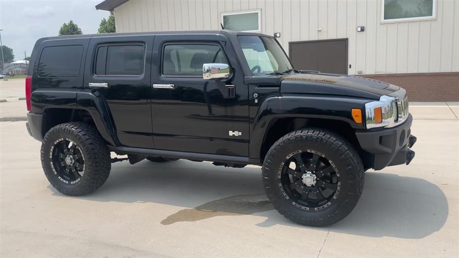 2006 HUMMER H3 4dr 4WD SUV, available for sale in Elida, Ohio | Josh's All Under Ten LLC. Elida, Ohio 2006 HUMMER H3 4dr 4WD SUV, available for sale in Elida, Ohio | Josh's All Under Ten LLC. Elida, Ohio