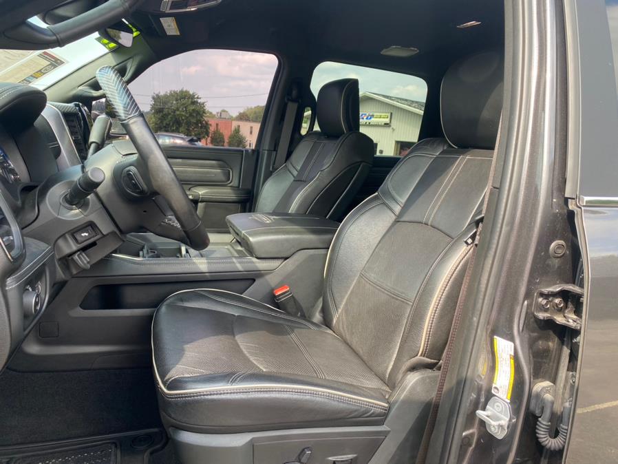 Used Ram 3500 Limited 4x4 Crew Cab 8'' Box 2019 | Tru Auto Mall. Berlin, Connecticut Used Ram 3500 Limited 4x4 Crew Cab 8'' Box 2019 | Tru Auto Mall. Berlin, Connecticut
