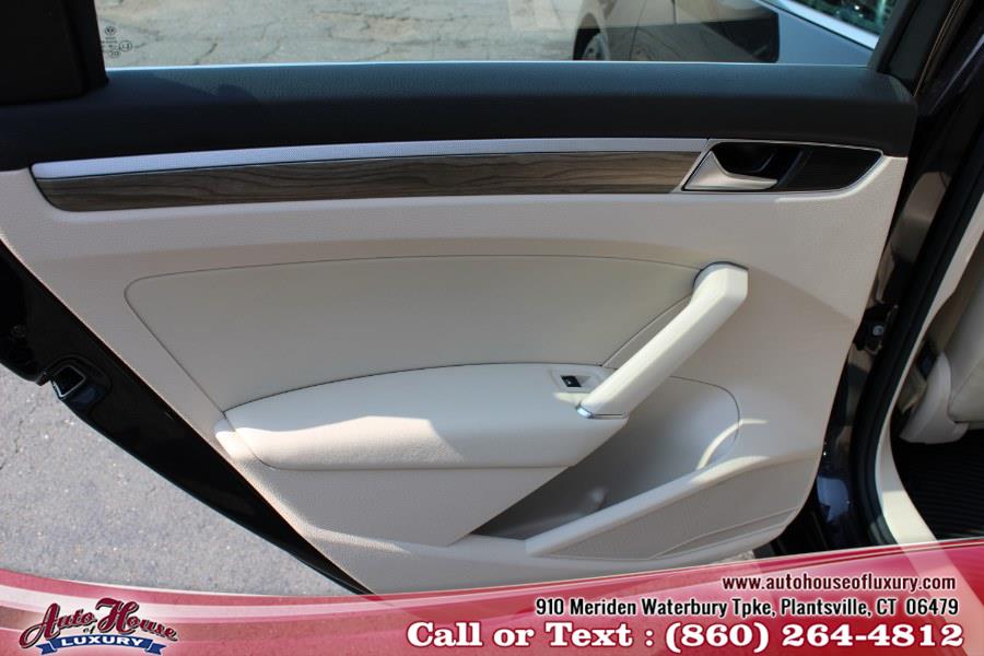 2018 Volkswagen Passat 2.0T SE w/Technology Auto, available for sale in Plantsville, Connecticut | Auto House of Luxury. Plantsville, Connecticut 2018 Volkswagen Passat 2.0T SE w/Technology Auto, available for sale in Plantsville, Connecticut | Auto House of Luxury. Plantsville, Connecticut