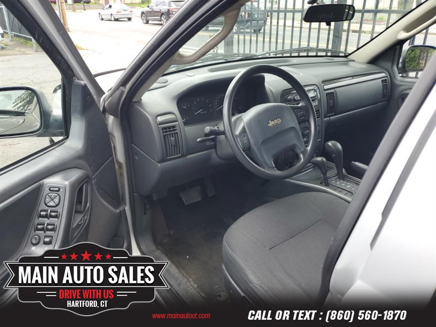 Used Jeep Grand Cherokee 4dr Laredo 4WD 2004 | Main Auto Sales LLC. Hartford, Connecticut Used Jeep Grand Cherokee 4dr Laredo 4WD 2004 | Main Auto Sales LLC. Hartford, Connecticut