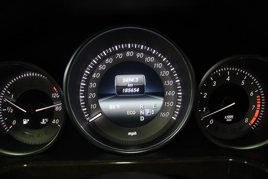Used Mercedes-benz e 350 4MATIC 2014 | Fast Track Motors. Paterson, New Jersey Used Mercedes-benz e 350 4MATIC 2014 | Fast Track Motors. Paterson, New Jersey