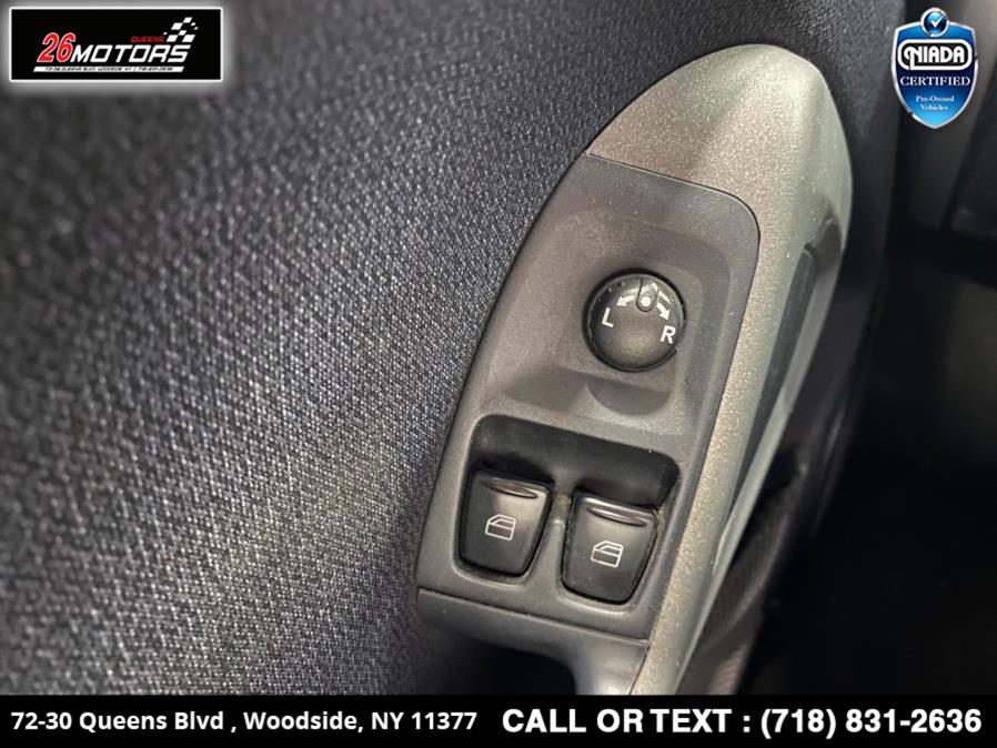 Used Smart fortwo 2dr Cpe Pure 2013 | 26 Motors Queens. Woodside, New York Used Smart fortwo 2dr Cpe Pure 2013 | 26 Motors Queens. Woodside, New York