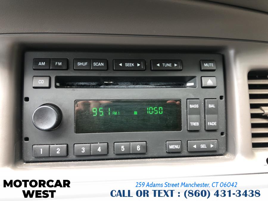 Used Mercury Grand Marquis 4dr Sdn LS 2010 | Motorcar West. Manchester, Connecticut Used Mercury Grand Marquis 4dr Sdn LS 2010 | Motorcar West. Manchester, Connecticut