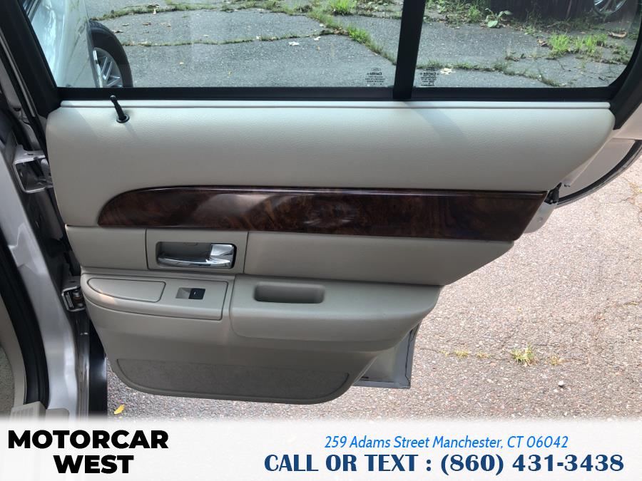 Used Mercury Grand Marquis 4dr Sdn LS 2010 | Motorcar West. Manchester, Connecticut Used Mercury Grand Marquis 4dr Sdn LS 2010 | Motorcar West. Manchester, Connecticut