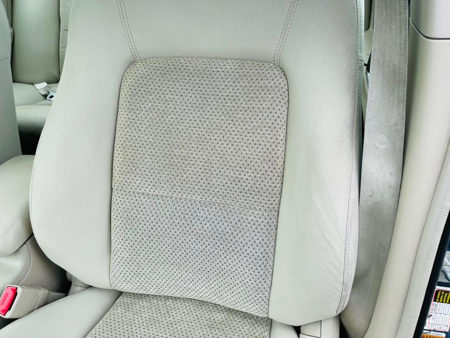 2006 Subaru Legacy Sedan 2.5i Ltd Auto, available for sale in New Britain, Connecticut | Supreme Automotive. New Britain, Connecticut 2006 Subaru Legacy Sedan 2.5i Ltd Auto, available for sale in New Britain, Connecticut | Supreme Automotive. New Britain, Connecticut