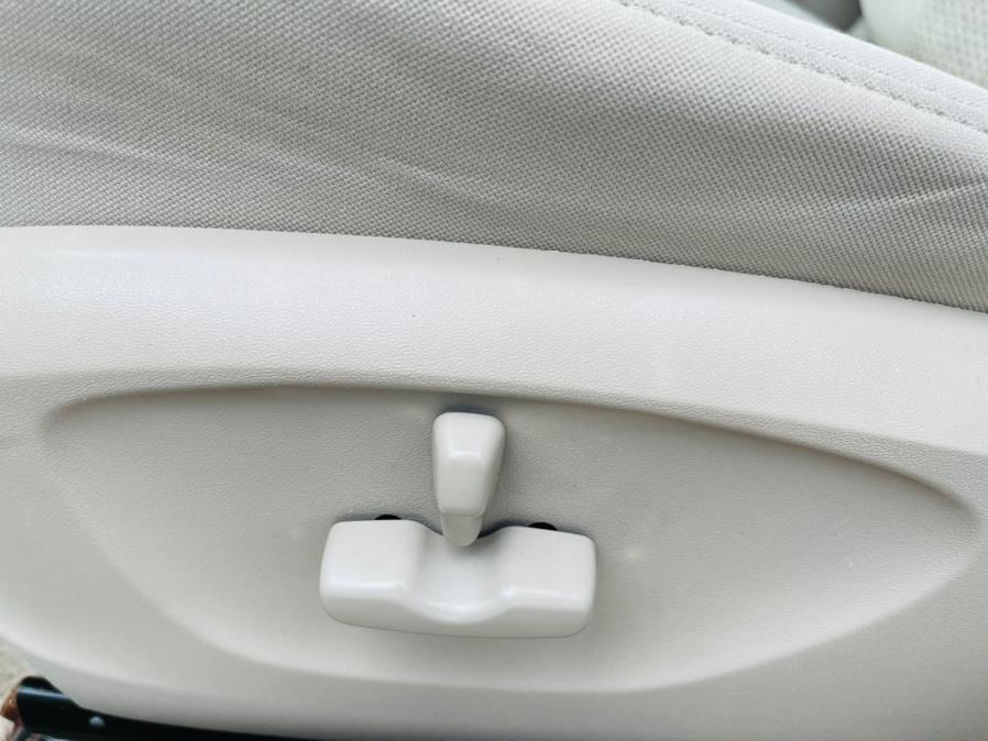2006 Subaru Legacy Sedan 2.5i Ltd Auto, available for sale in New Britain, Connecticut | Supreme Automotive. New Britain, Connecticut 2006 Subaru Legacy Sedan 2.5i Ltd Auto, available for sale in New Britain, Connecticut | Supreme Automotive. New Britain, Connecticut