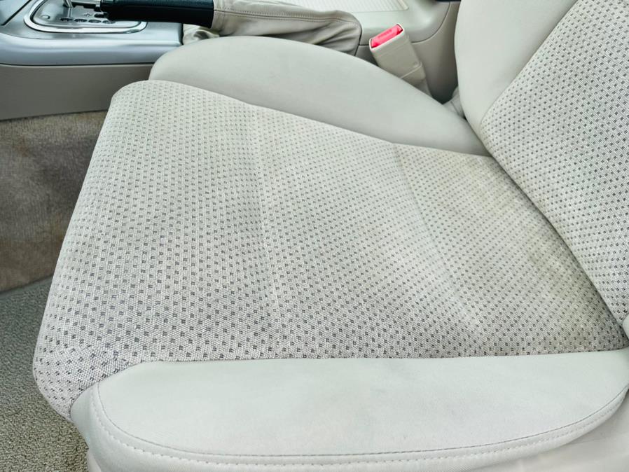 2006 Subaru Legacy Sedan 2.5i Ltd Auto, available for sale in New Britain, Connecticut | Supreme Automotive. New Britain, Connecticut 2006 Subaru Legacy Sedan 2.5i Ltd Auto, available for sale in New Britain, Connecticut | Supreme Automotive. New Britain, Connecticut