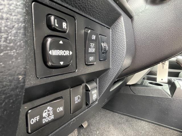 Used Toyota Tundra SR5 2019 | Blasius Federal Road. Brookfield, Connecticut Used Toyota Tundra SR5 2019 | Blasius Federal Road. Brookfield, Connecticut