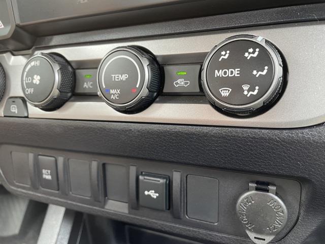 Used Toyota Tacoma SR 2020 | Blasius Federal Road. Brookfield, Connecticut Used Toyota Tacoma SR 2020 | Blasius Federal Road. Brookfield, Connecticut