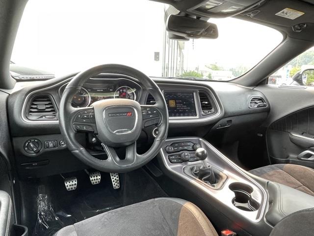Used Dodge Challenger R/T 2017 | Blasius Federal Road. Brookfield, Connecticut Used Dodge Challenger R/T 2017 | Blasius Federal Road. Brookfield, Connecticut
