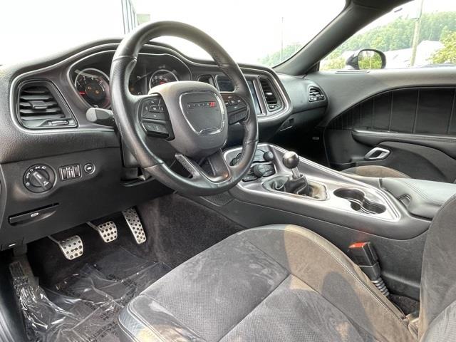 Used Dodge Challenger R/T 2017 | Blasius Federal Road. Brookfield, Connecticut Used Dodge Challenger R/T 2017 | Blasius Federal Road. Brookfield, Connecticut