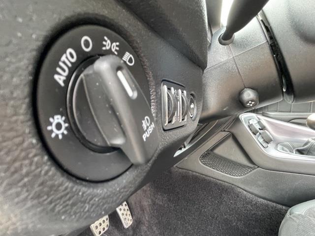 Used Dodge Challenger R/T 2017 | Blasius Federal Road. Brookfield, Connecticut Used Dodge Challenger R/T 2017 | Blasius Federal Road. Brookfield, Connecticut