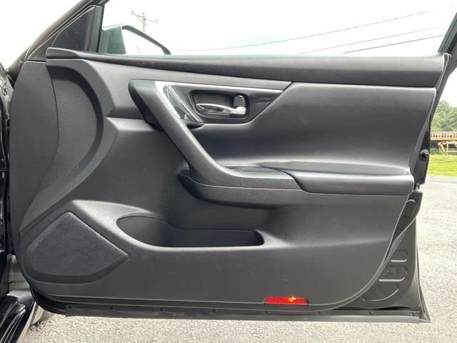 Used Nissan Altima 2.5 SV 2016 | Blasius Federal Road. Brookfield, Connecticut Used Nissan Altima 2.5 SV 2016 | Blasius Federal Road. Brookfield, Connecticut