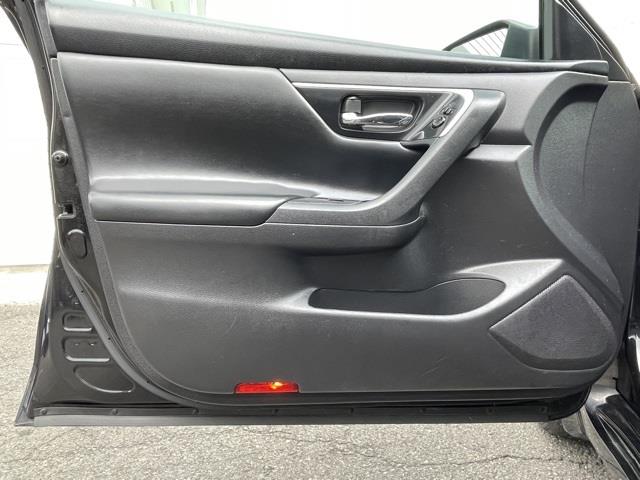 Used Nissan Altima 2.5 SV 2016 | Blasius Federal Road. Brookfield, Connecticut Used Nissan Altima 2.5 SV 2016 | Blasius Federal Road. Brookfield, Connecticut