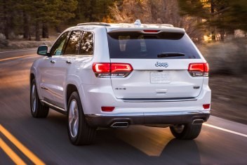 Used Jeep Grand Cherokee Overland 4x4 2021 | BQE Auto Sales. Brooklyn, New York Used Jeep Grand Cherokee Overland 4x4 2021 | BQE Auto Sales. Brooklyn, New York