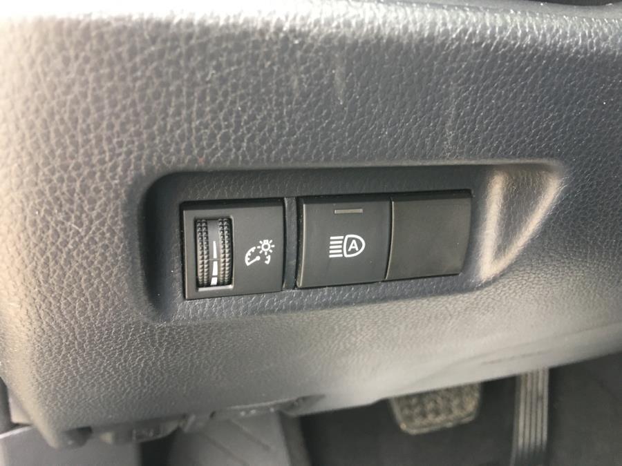Used Toyota RAV4 XLE FWD (Natl) 2020 | First World Auto. Jamaica, New York Used Toyota RAV4 XLE FWD (Natl) 2020 | First World Auto. Jamaica, New York