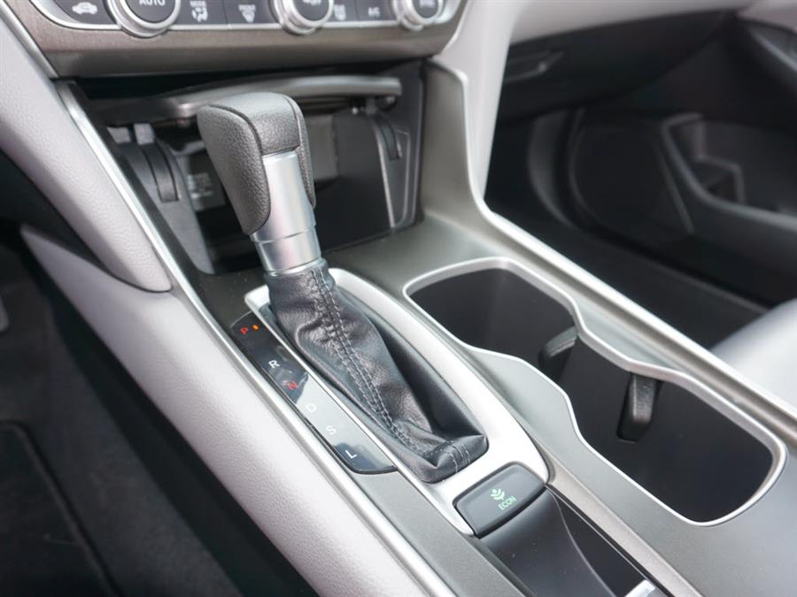 Used Honda Accord LX 2018 | Autouse. Andover, Massachusetts Used Honda Accord LX 2018 | Autouse. Andover, Massachusetts
