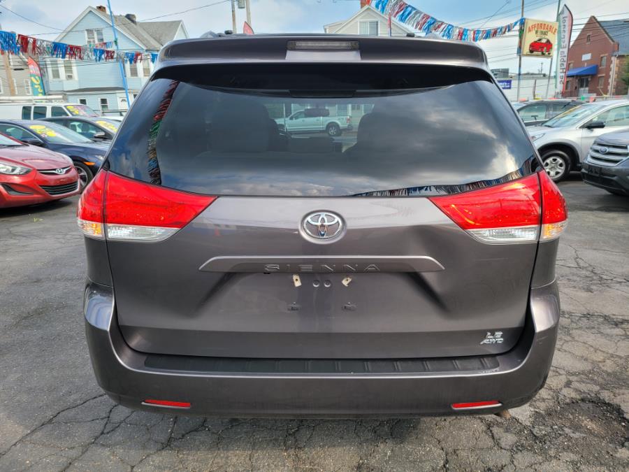 Used Toyota Sienna 5dr 7-Pass Van V6 LE AWD 2013 | Affordable Motors Inc. Bridgeport, Connecticut Used Toyota Sienna 5dr 7-Pass Van V6 LE AWD 2013 | Affordable Motors Inc. Bridgeport, Connecticut