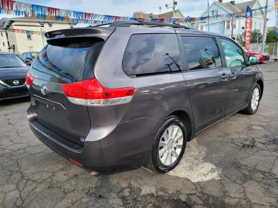 Used Toyota Sienna 5dr 7-Pass Van V6 LE AWD 2013 | Affordable Motors Inc. Bridgeport, Connecticut Used Toyota Sienna 5dr 7-Pass Van V6 LE AWD 2013 | Affordable Motors Inc. Bridgeport, Connecticut