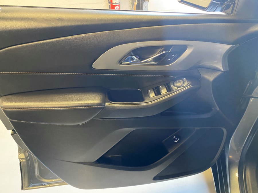 Used Chevrolet Traverse FWD 4dr LT Leather 2020 | Inman Motors Sales. Medford, Massachusetts Used Chevrolet Traverse FWD 4dr LT Leather 2020 | Inman Motors Sales. Medford, Massachusetts