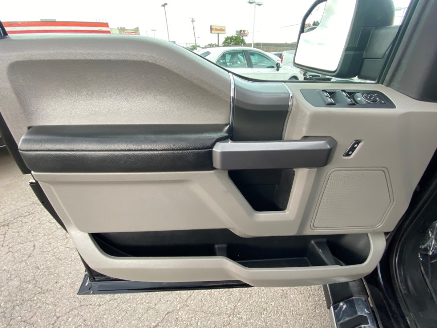 Used Ford F-150 XLT 4WD SuperCrew 5.5'' Box 2019 | Inman Motors Sales. Medford, Massachusetts Used Ford F-150 XLT 4WD SuperCrew 5.5'' Box 2019 | Inman Motors Sales. Medford, Massachusetts