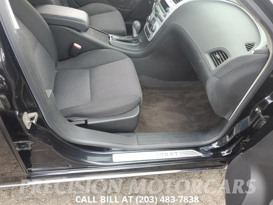 2009 Chevrolet Malibu 4dr Sdn LT w/1LT, available for sale in Branford, Connecticut | Precision Motor Cars LLC. Branford, Connecticut 2009 Chevrolet Malibu 4dr Sdn LT w/1LT, available for sale in Branford, Connecticut | Precision Motor Cars LLC. Branford, Connecticut