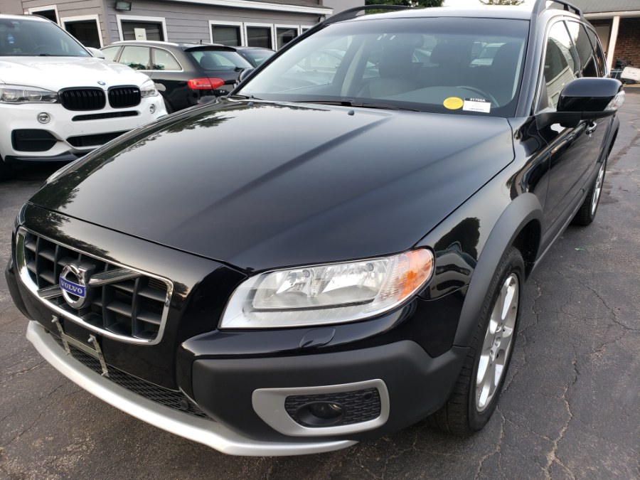 2011 Volvo XC70 4dr Wgn 3.0T AWD w/Moonroof, available for sale in Auburn, New Hampshire | ODA Auto Precision LLC. Auburn, New Hampshire