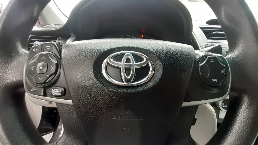 2014 Toyota Camry 4dr Sdn I4 Auto LE (Natl) *Ltd Avail*, available for sale in Revere, Massachusetts | Wonderland Auto. Revere, Massachusetts 2014 Toyota Camry 4dr Sdn I4 Auto LE (Natl) *Ltd Avail*, available for sale in Revere, Massachusetts | Wonderland Auto. Revere, Massachusetts