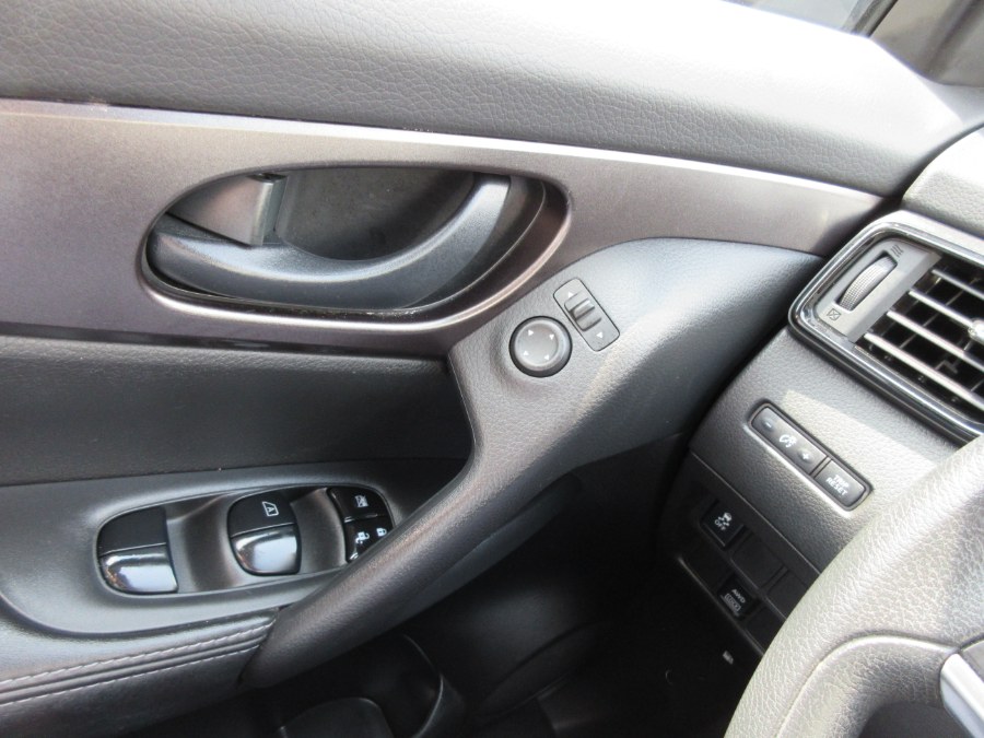 2019 Nissan Rogue Sport AWD S, available for sale in Linden, New Jersey | Route 27 Auto Mall. Linden, New Jersey 2019 Nissan Rogue Sport AWD S, available for sale in Linden, New Jersey | Route 27 Auto Mall. Linden, New Jersey