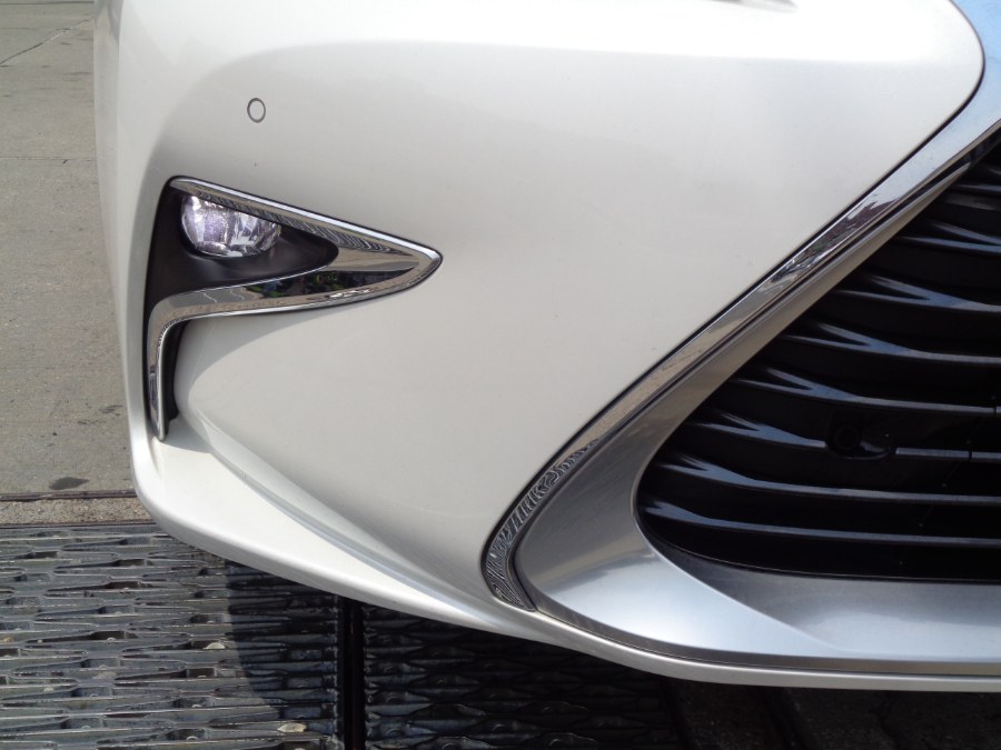 Used Lexus ES350 Sedan 2018 | Top Speed Motors LLC. Jamaica, New York Used Lexus ES350 Sedan 2018 | Top Speed Motors LLC. Jamaica, New York