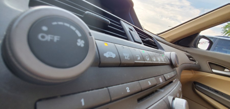 Used Honda Accord Sdn 4dr I4 Auto LX 2009 | Rubber Bros Auto World. Brooklyn, New York Used Honda Accord Sdn 4dr I4 Auto LX 2009 | Rubber Bros Auto World. Brooklyn, New York