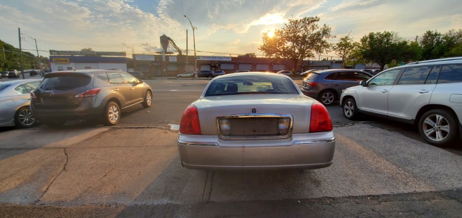 Used Lincoln Town Car 4dr Sdn Signature Limited 2007 | Rubber Bros Auto World. Brooklyn, New York Used Lincoln Town Car 4dr Sdn Signature Limited 2007 | Rubber Bros Auto World. Brooklyn, New York